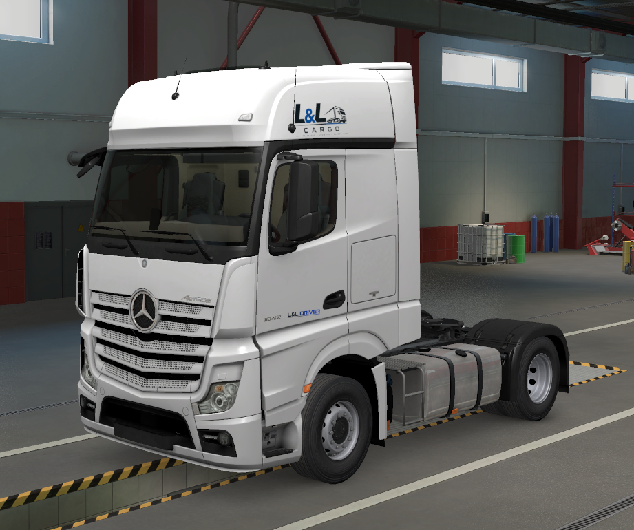 Mercedes-Benz New Actros L&L Cargo